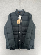 Load image into Gallery viewer, Lands End Men’s Winter Coat
