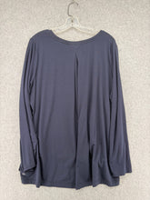 Load image into Gallery viewer, Athleta Long Sleeve Women’s Top
