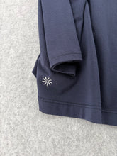 Load image into Gallery viewer, Athleta Long Sleeve Women’s Top
