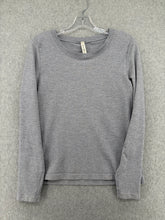 Load image into Gallery viewer, Athleta Women’s Long Sleeve
