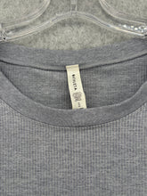 Load image into Gallery viewer, Athleta Women’s Long Sleeve
