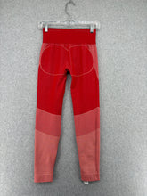 Load image into Gallery viewer, GymShark Athletic Leggings
