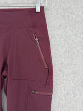 Load image into Gallery viewer, Athleta Headland Hybrid Cargo Tights
