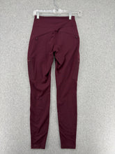 Load image into Gallery viewer, Athleta Headland Hybrid Cargo Tights
