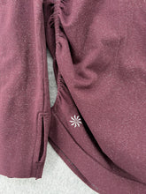 Load image into Gallery viewer, Athleta Long Sleeve
