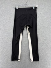 Load image into Gallery viewer, Athleta Leggings
