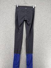 Load image into Gallery viewer, Athleta Leggings
