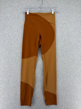 Load image into Gallery viewer, Lululemon Leggings
