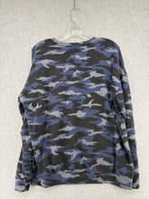 Load image into Gallery viewer, Athleta Long Sleeve
