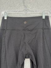 Load image into Gallery viewer, Athleta Capri Leggings
